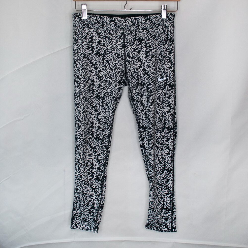Nike Pronto Running Tight Leggings Womens S Small Crop Dri Fit Black White DD03